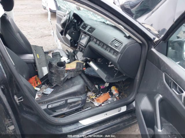 2017 VOLKSWAGEN PASSAT 1VWDT7A39HC015839 Photo 4