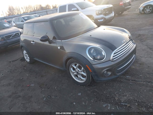2013 MINI HARDTOP WMWSU3C55DT683837 Photo 0