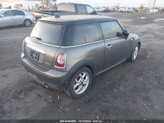 2013 MINI HARDTOP WMWSU3C55DT683837 Photo 3