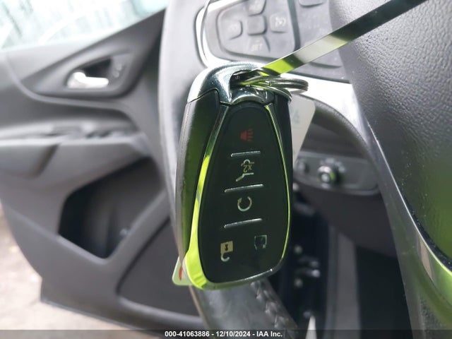 Chevrolet EQUINOX LT 2018 3GNAXJEV7JL100781 Image 11