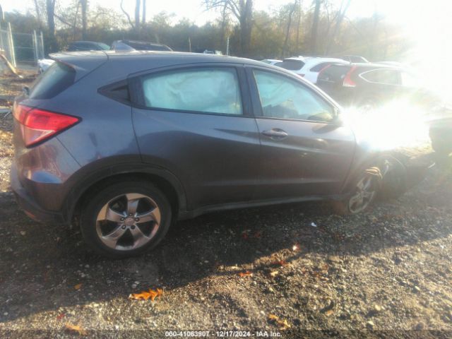 3CZRU5H39JG700226 Honda HR-V LX