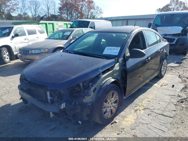 Chevrolet Cruze Ls Auto 2014 1G1PA5SH2E7180679 Image 2