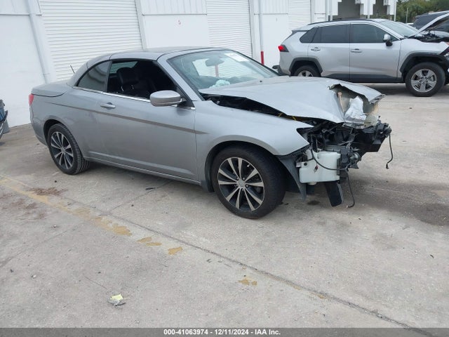 Chrysler 200 S 2014 1C3BCBGGXEN136021 главное изображение