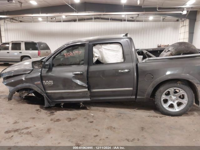 1C6RR7NT7HS697280 RAM 1500 Laramie  4x4 5'7 Box