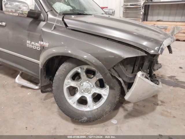1C6RR7NT7HS697280 RAM 1500 Laramie  4x4 5'7 Box