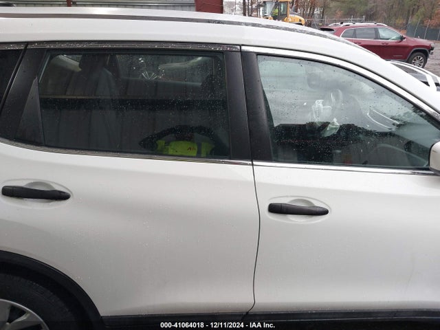 5N1AT2MT9GC899988 Nissan ROGUE S