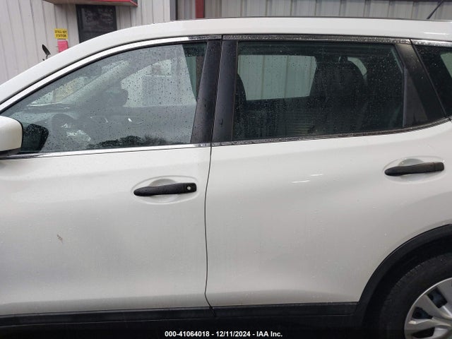 5N1AT2MT9GC899988 Nissan ROGUE S