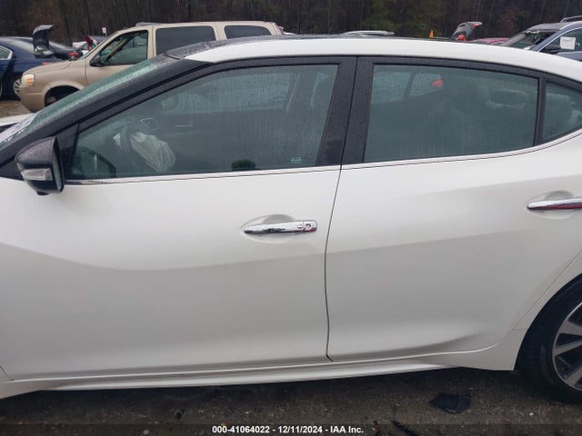 Nissan Maxima 3.5 Platinum 2017 1N4AA6AP3HC409593 Image 14