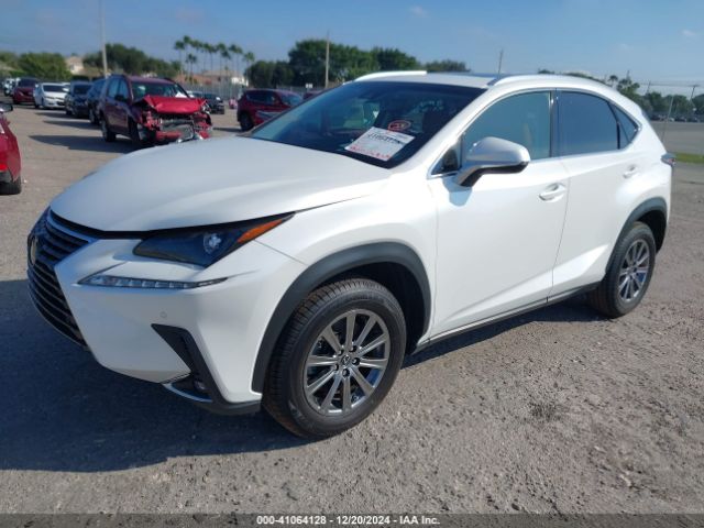 JTJYARBZ1K2120684 Lexus NX 300