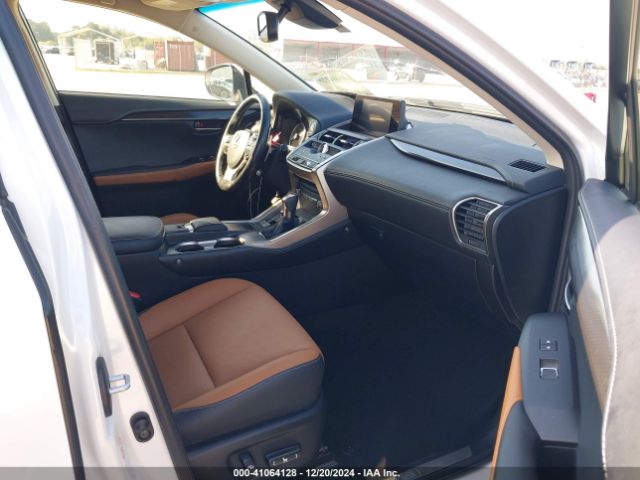 JTJYARBZ1K2120684 Lexus NX 300