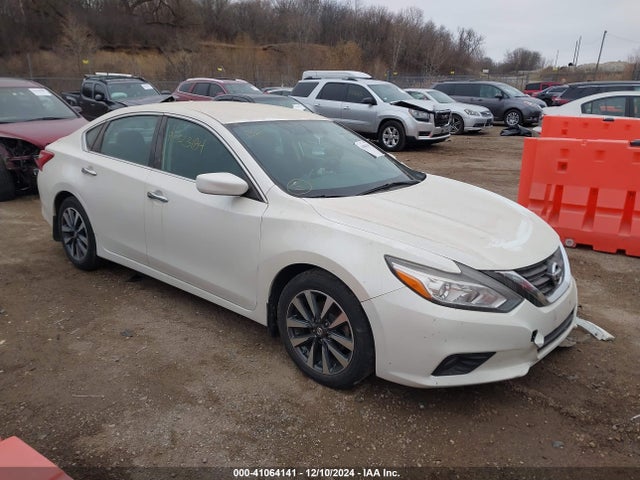 Nissan Altima 2.5 Sv 2017 1N4AL3AP3HC214831 Image 1