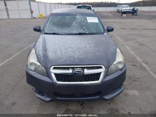 4S3BMCC68E3012031 Subaru Legacy 2.5i Premium