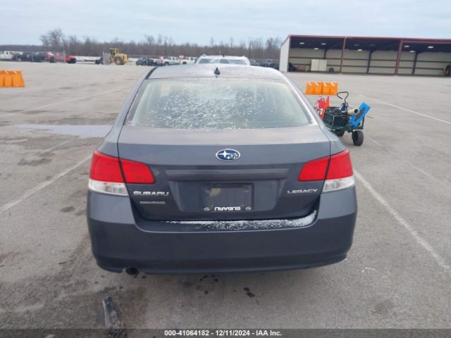 4S3BMCC68E3012031 Subaru Legacy 2.5i Premium