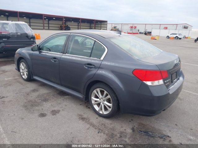 4S3BMCC68E3012031 Subaru Legacy 2.5i Premium