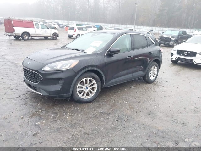 Ford ESCAPE SE 2020 1FMCU0G62LUC18686 Image 2