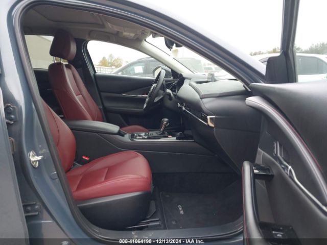 3MVDMBCM2RM647539 Mazda Cx-30 2.5 S Carbon Edition