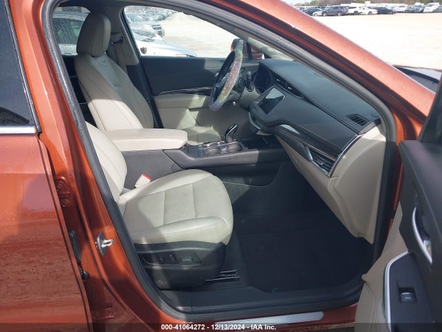 1GYAZAR47LF020103 Cadillac XT4