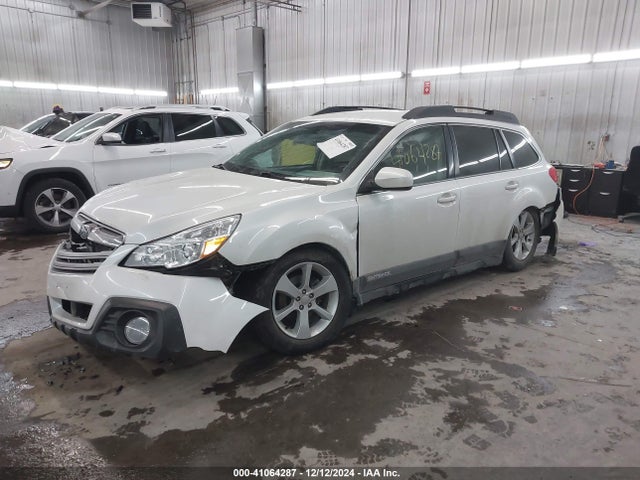 Subaru Outback 2.5i Premium 2014 4S4BRBCC9E3238205 Image 2