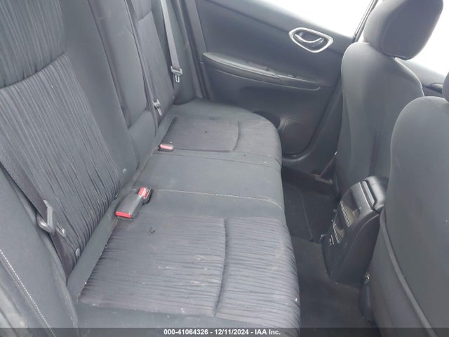 3N1AB7AP0KL626532 Nissan SENTRA SV