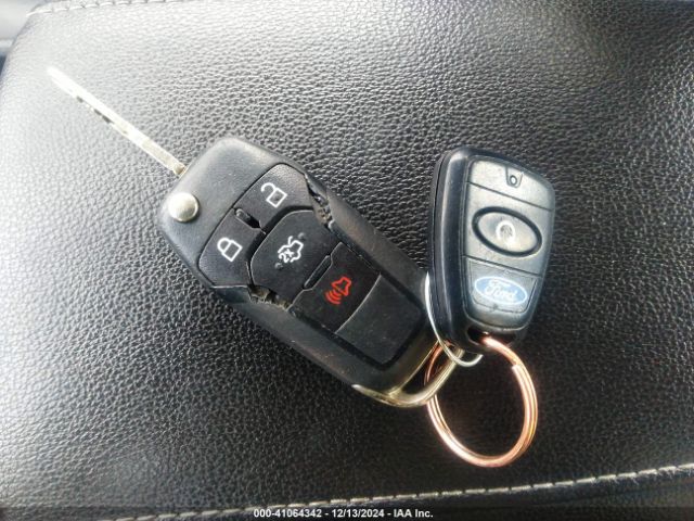 3FA6P0HD1FR122197 Ford FUSION SE