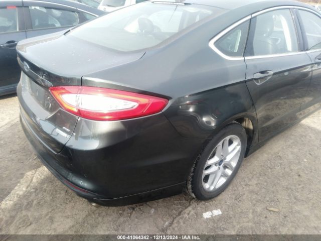 3FA6P0HD1FR122197 Ford FUSION SE