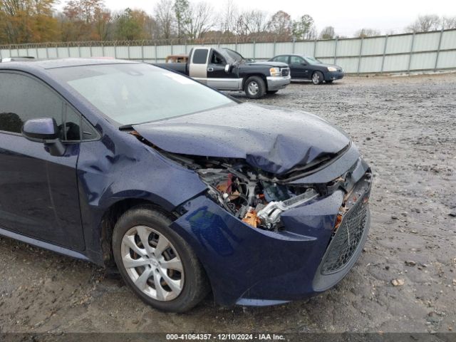 JTDEPMAE3NJ194706 Toyota COROLLA LE