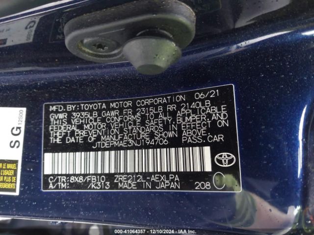 JTDEPMAE3NJ194706 Toyota COROLLA LE