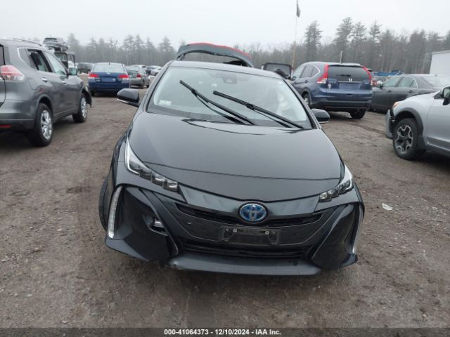 JTDKAMFP5M3174944 Toyota Prius Prime Le