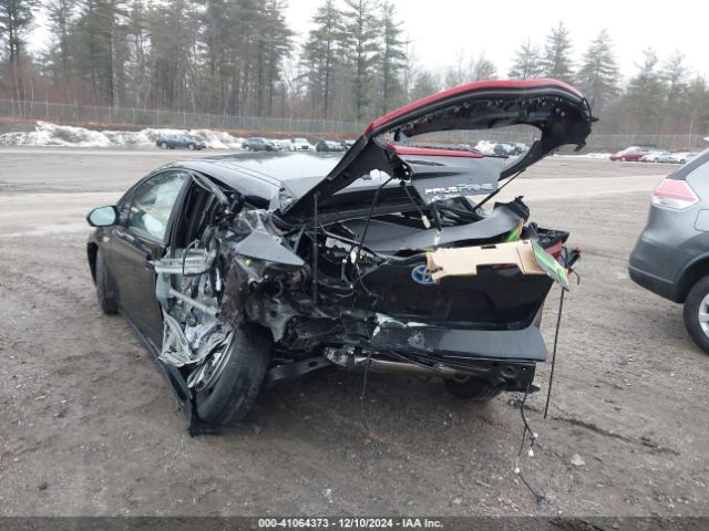 JTDKAMFP5M3174944 Toyota Prius Prime Le