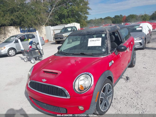2008 MINI COOPER S CLUBMAN WMWMM33578TP89298 Photo 1