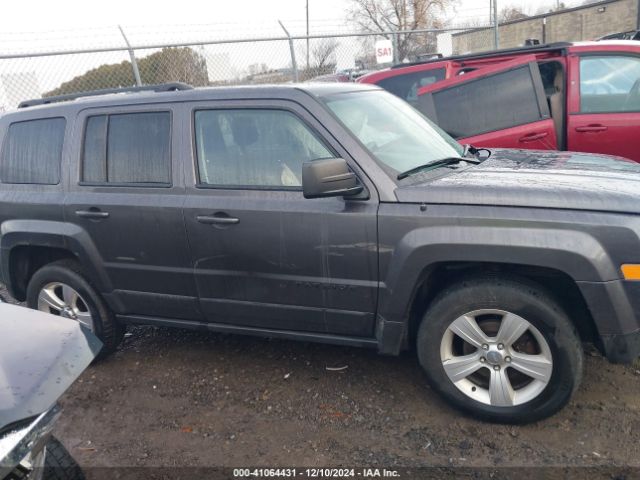1C4NJRBB0GD673931 Jeep Patriot Sport
