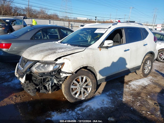 Nissan ROGUE SV 2018 KNMAT2MV9JP561688 Image 2