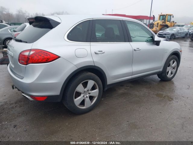 WP1AF2A23ELA30791 Porsche Cayenne Diesel Platinum Edition