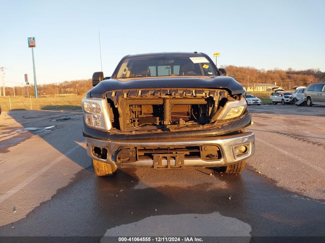 1N6AA1E57HN500163 Nissan Titan Platinum Reserve/pro-4x/s/sl/sv