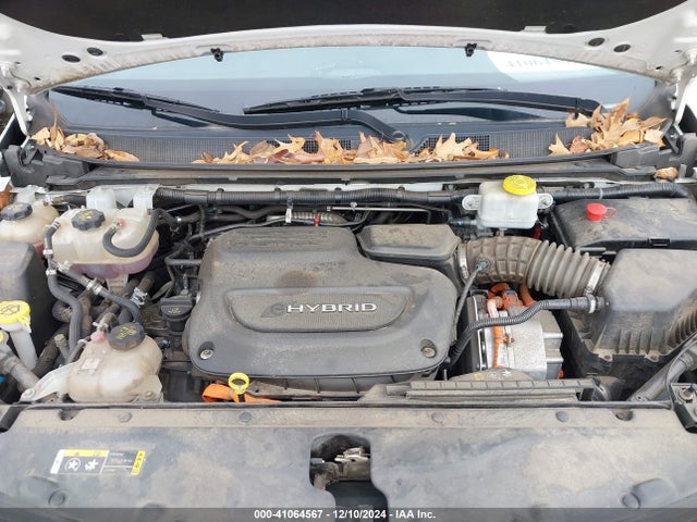 2C4RC1N76JR105322 Chrysler Pacifica Hybrid Limited