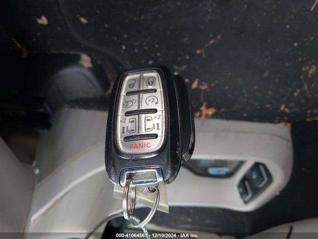2C4RC1N76JR105322 Chrysler Pacifica Hybrid Limited