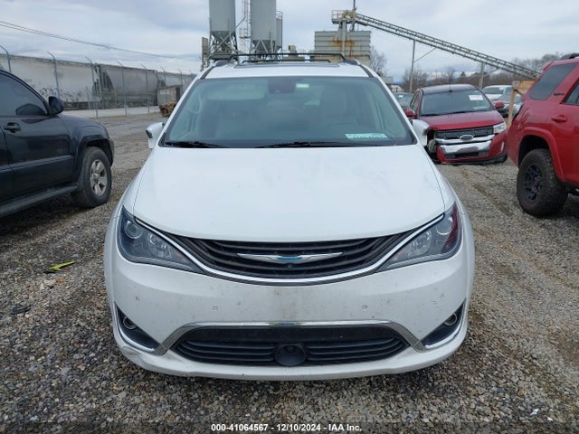2C4RC1N76JR105322 Chrysler Pacifica Hybrid Limited