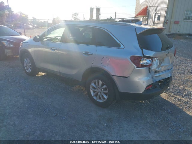 5XYPG4A37HG279057 KIA Sorento 2.4l Lx