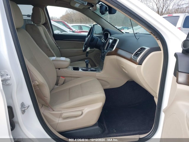 1C4RJEAG1FC235768 Jeep Grand Cherokee Laredo