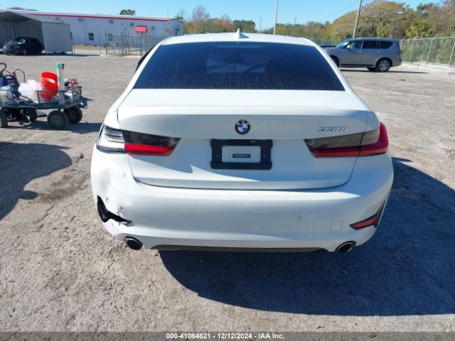 3MW5R1J08L8B21902 BMW 330I