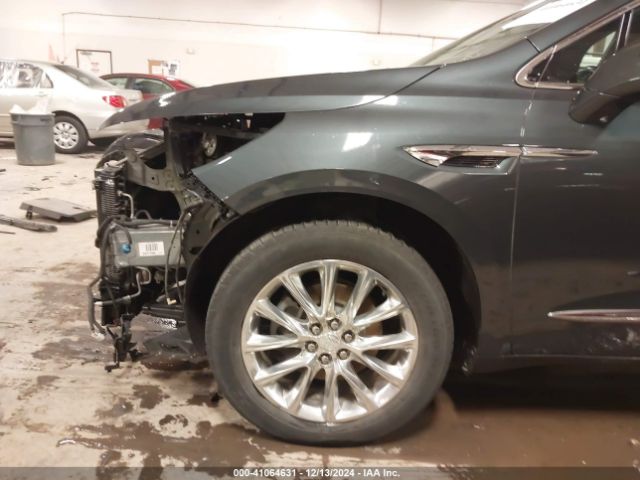 5GAEVBKW8JJ206796 Buick Enclave Premium