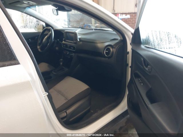 KM8K12AA0MU657710 Hyundai Kona Se