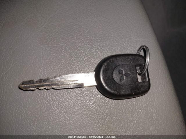 2002 MITSUBISHI GALANT 4A3AA46G02E119988 Photo 10