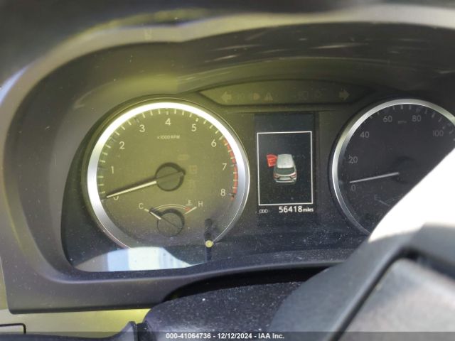 5TDZARFH6KS042758 Toyota Highlander Le
