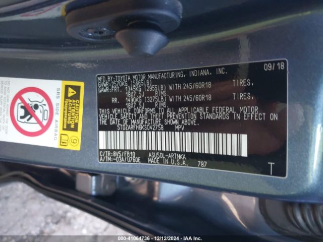 5TDZARFH6KS042758 Toyota Highlander Le
