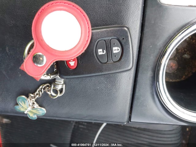 Toyota Prius V Two 2015 JTDZN3EU2FJ023207 Image 11