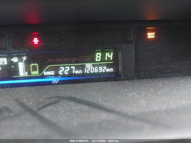 Toyota Prius V Two 2015 JTDZN3EU2FJ023207 Image 15