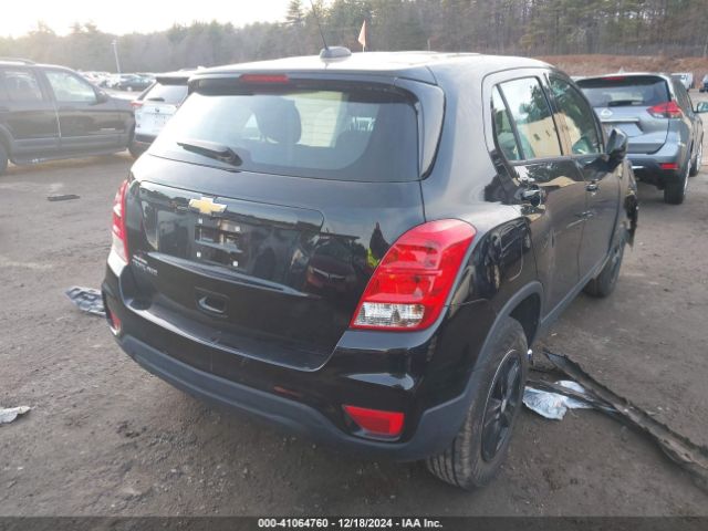 KL7CJNSB1LB076032 Chevrolet Trax Awd Ls