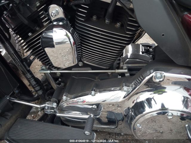 2015 HARLEY-DAVIDSON FLHTCUTG 1HD1MAL10FB858311 Photo 8