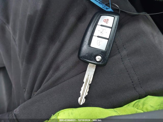 Nissan ROGUE S 2016 KNMAT2MV7GP609018 Image 11
